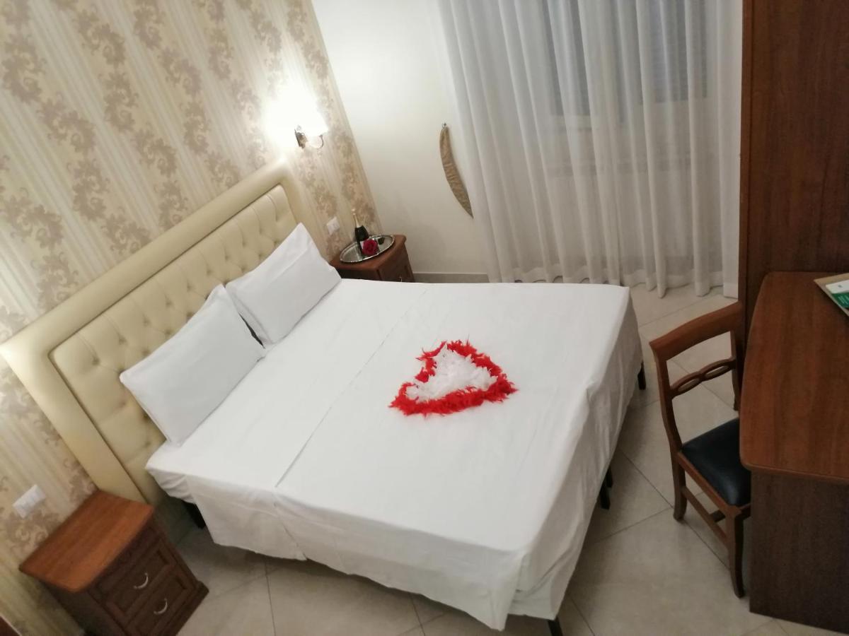 רומא Suite Dal Conte מראה חיצוני תמונה
